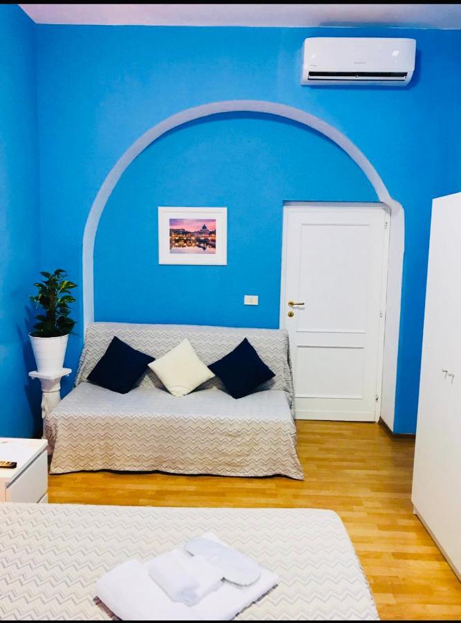 Kambal Maison * Rom